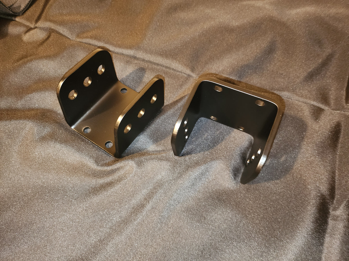 Mopar A-body front leaf spring hangers